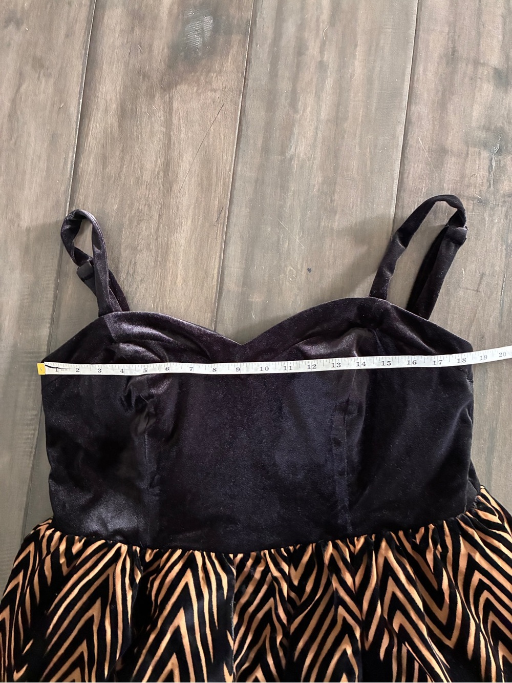 Unique Vintage Bertie Black Velvet Chevron Swing Dress - Size XL - Picture 11 of 15